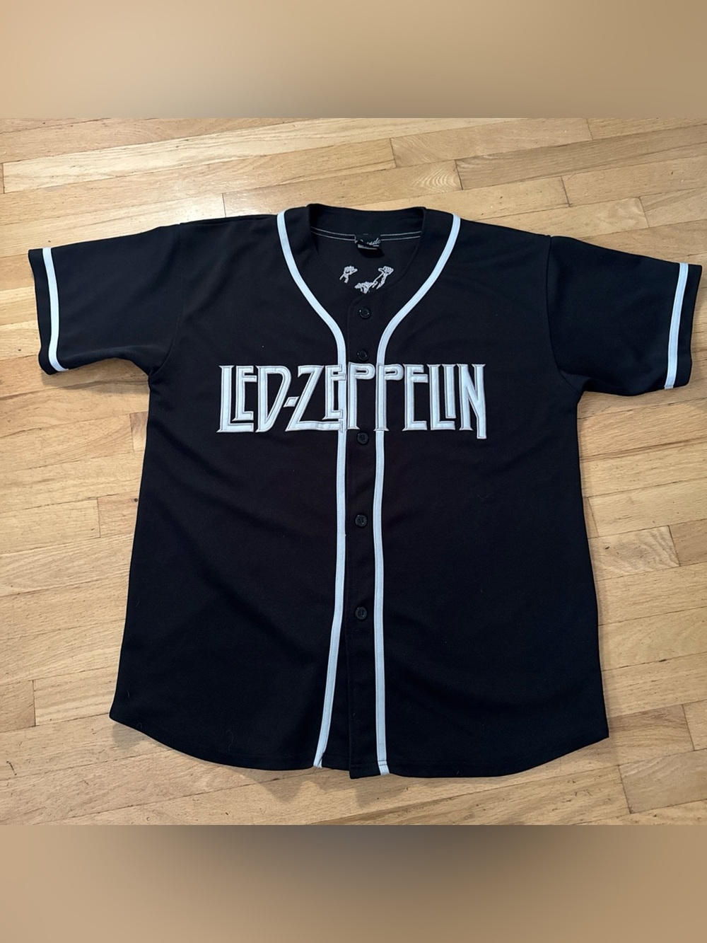 Official Bravado Led Zeppelin 1977 Baseball Jersey Button Front XL Black